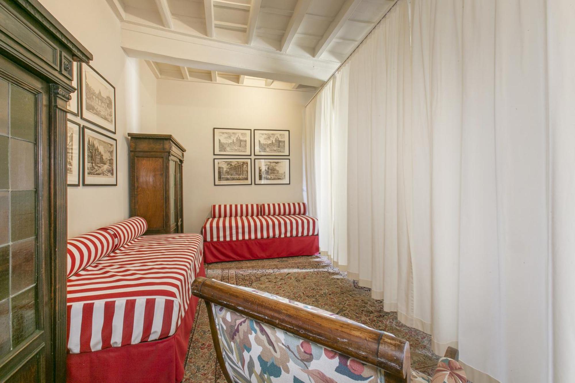 Pantheon Palazzo Nari #12 Casa Flacchi Rom