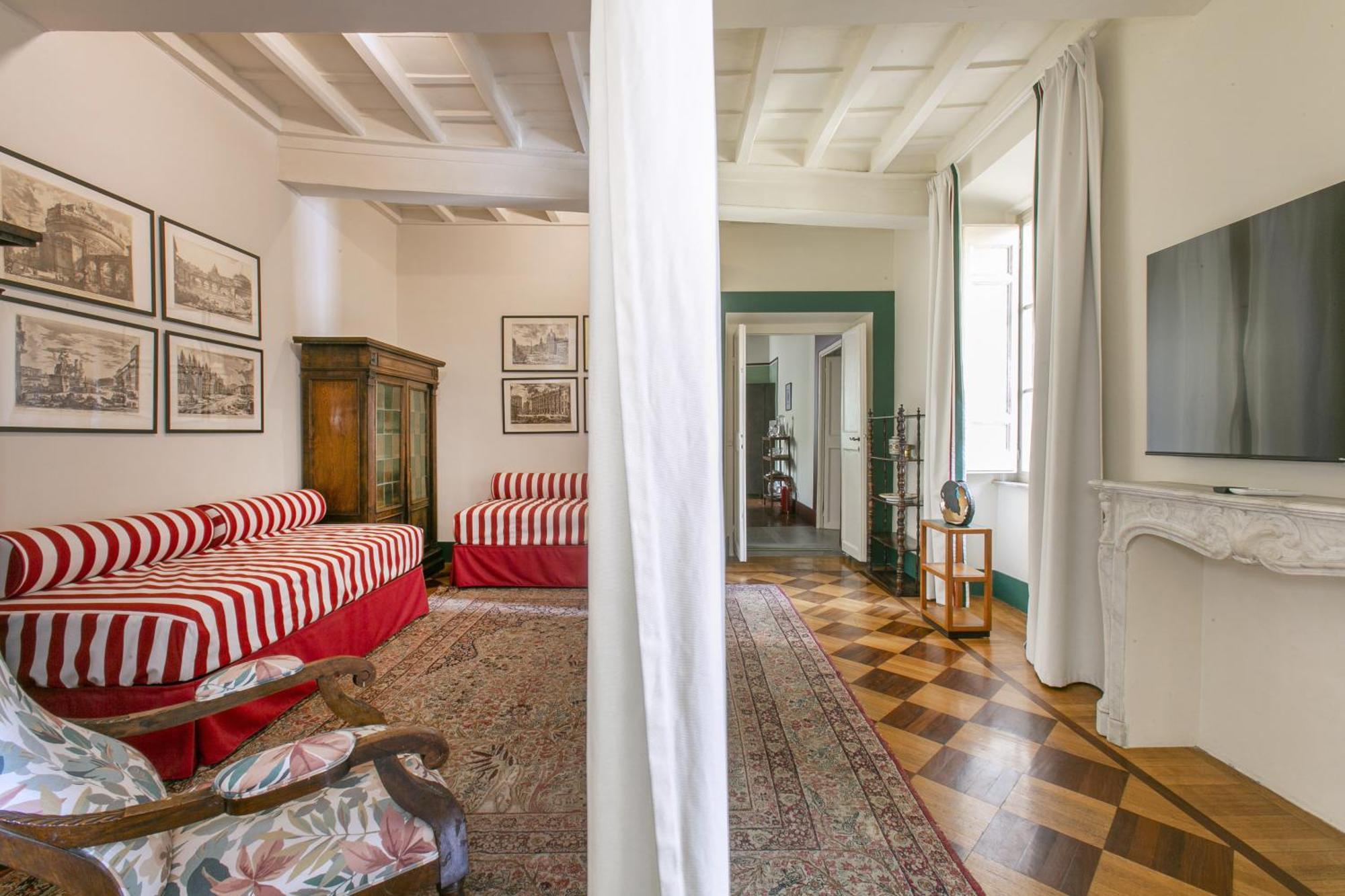 Pantheon Palazzo Nari #12 Casa Flacchi * Rom